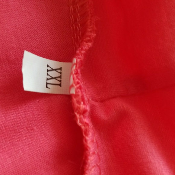 💋NWOT Gorgeous Coral/Pink Top - Picture 3 of 3